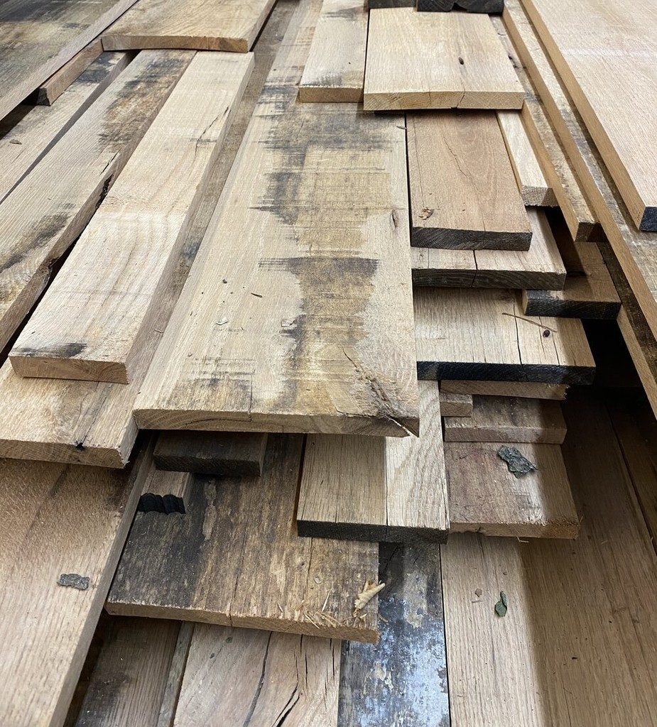 Clean wood boards